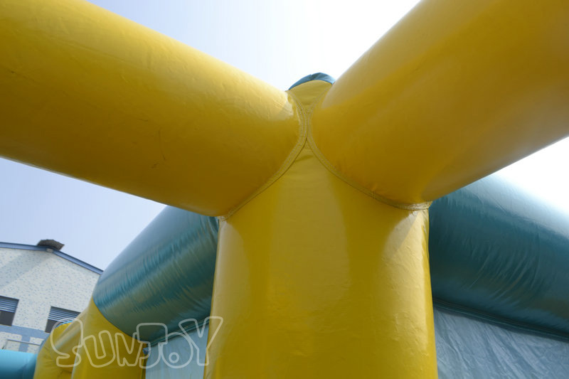 inflatable corn maze structure tubes